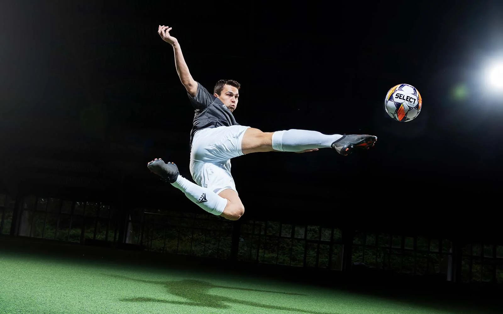 并在关键场 并在关键场